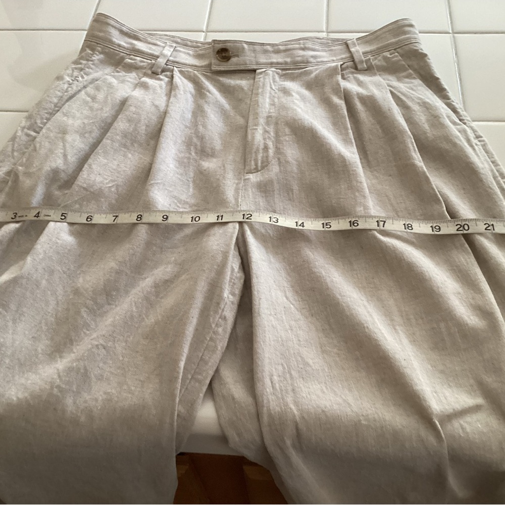 Banana Republic Linen-Blend Wide-Leg Pleated Pants - Picture 8 of 14